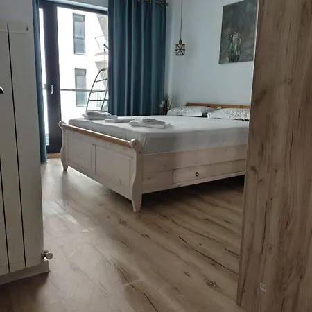 Shel Apartment Navodari